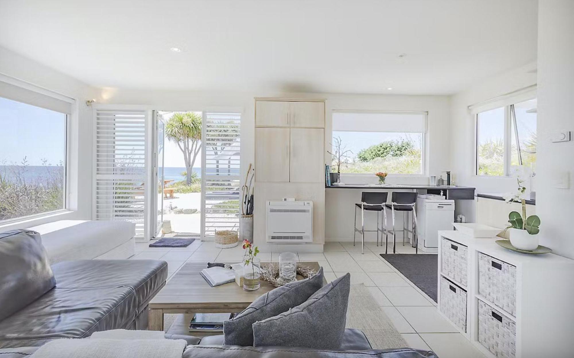 Falmouth Saltwater - Absolute Oceanfront, Fire Pits, Some Villas With Hot Tubs And Sauna מראה חיצוני תמונה