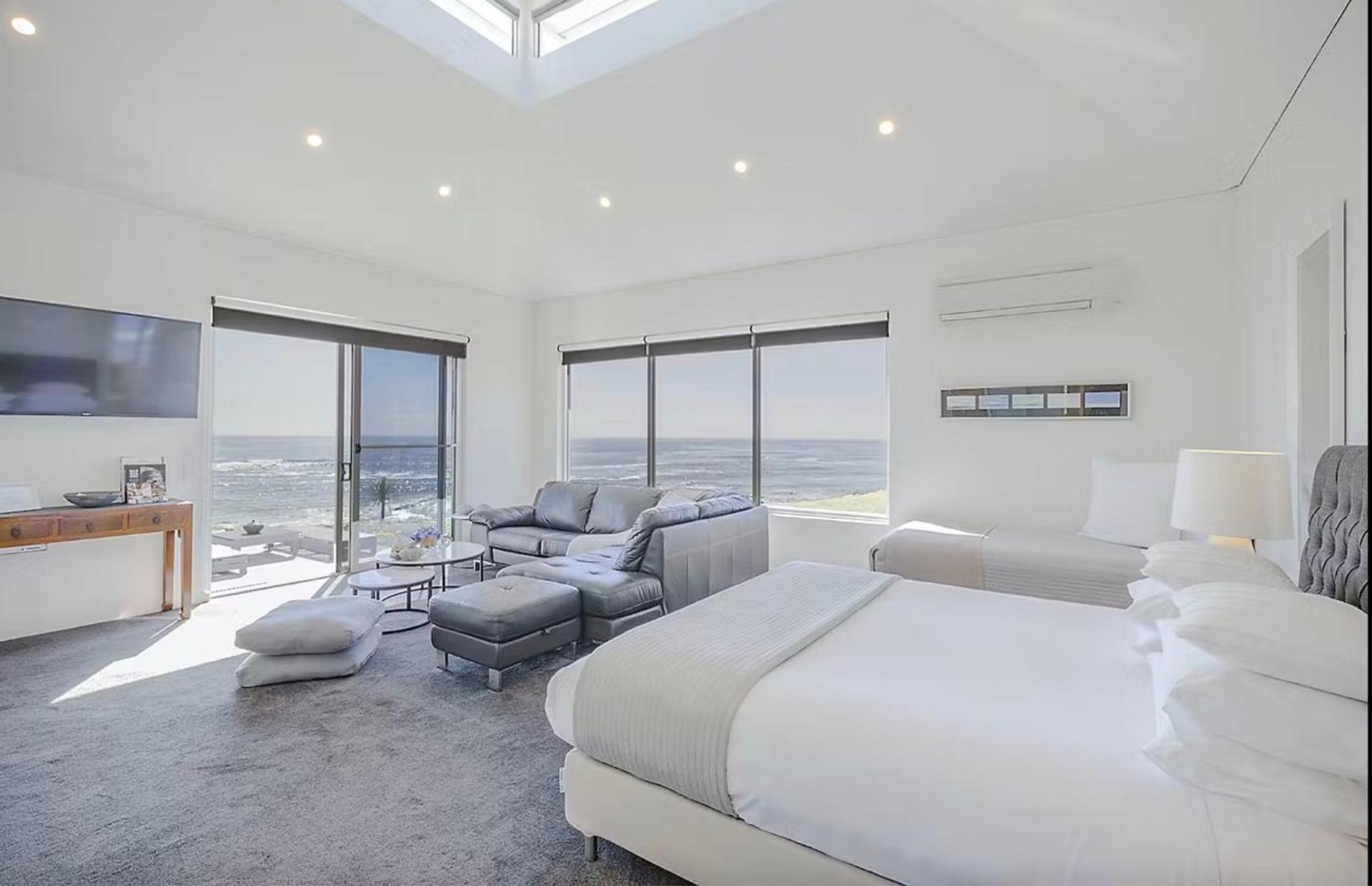 Falmouth Saltwater - Absolute Oceanfront, Fire Pits, Some Villas With Hot Tubs And Sauna מראה חיצוני תמונה