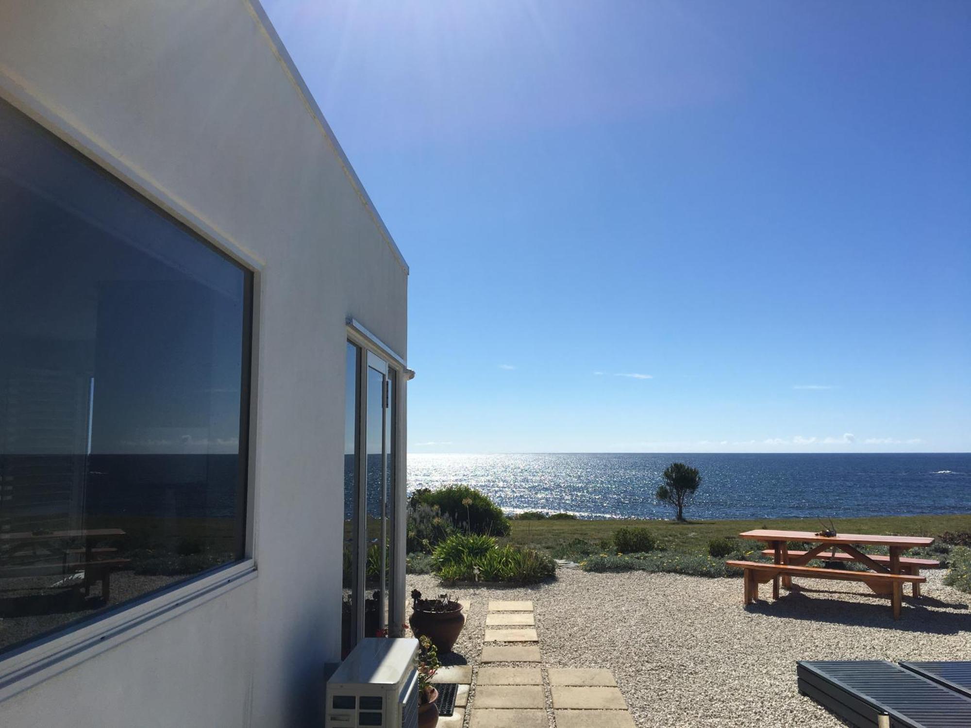 Falmouth Saltwater - Absolute Oceanfront, Fire Pits, Some Villas With Hot Tubs And Sauna מראה חיצוני תמונה