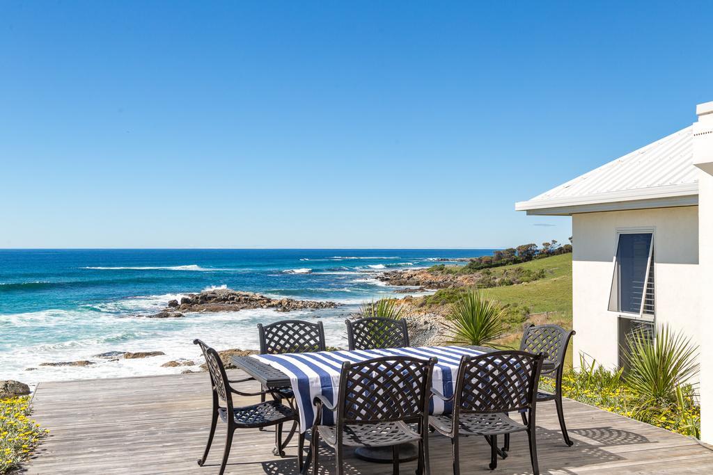 Falmouth Saltwater - Absolute Oceanfront, Fire Pits, Some Villas With Hot Tubs And Sauna מראה חיצוני תמונה