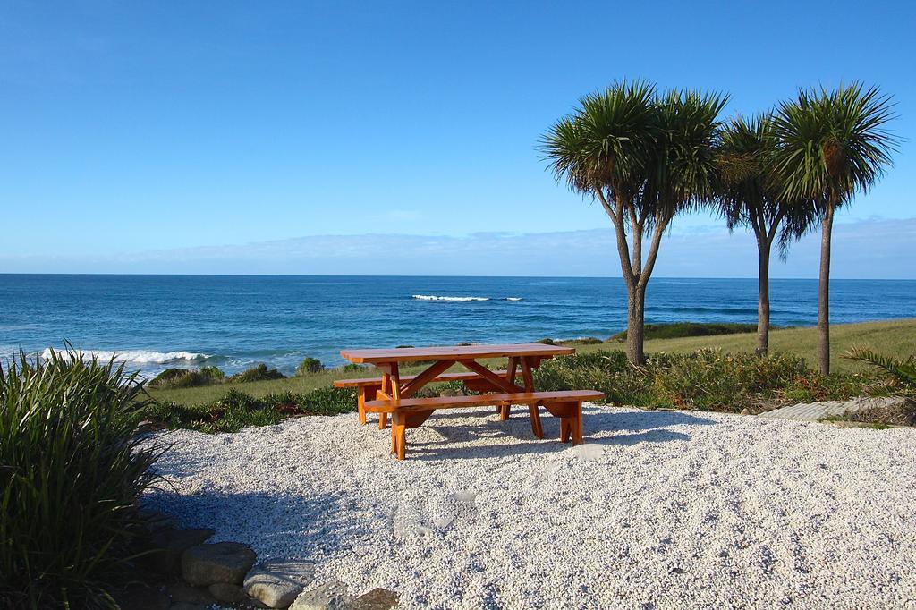Falmouth Saltwater - Absolute Oceanfront, Fire Pits, Some Villas With Hot Tubs And Sauna מראה חיצוני תמונה